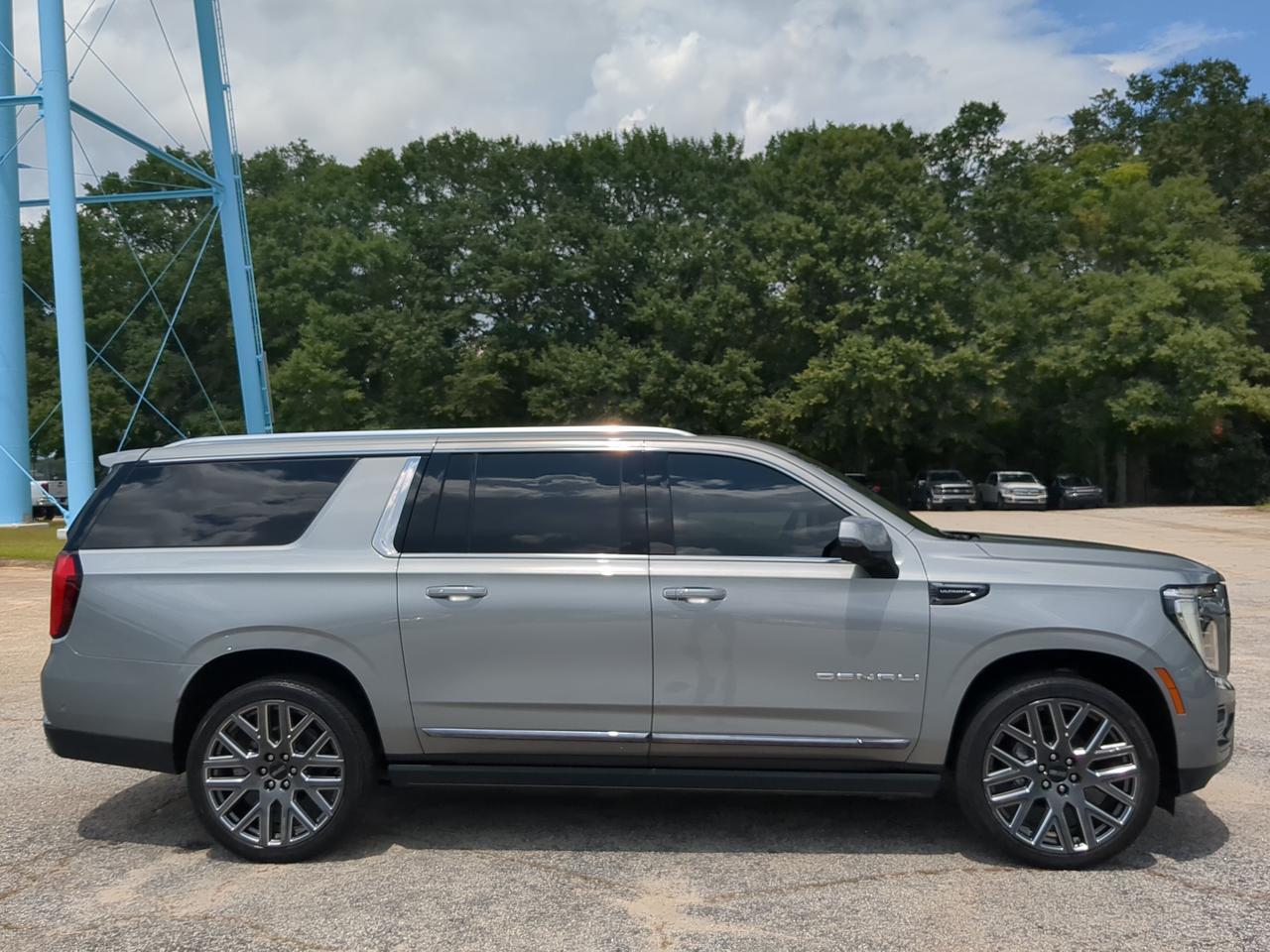 2025 GMC Yukon XL Denali Ultimate Appleton WI