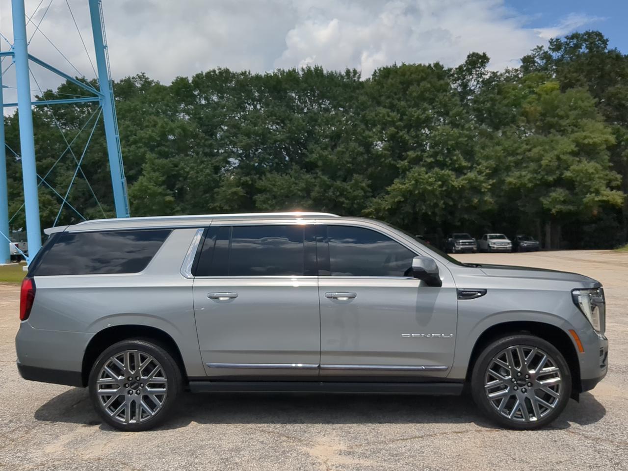 2025 GMC Yukon XL Denali Ultimate Appleton WI