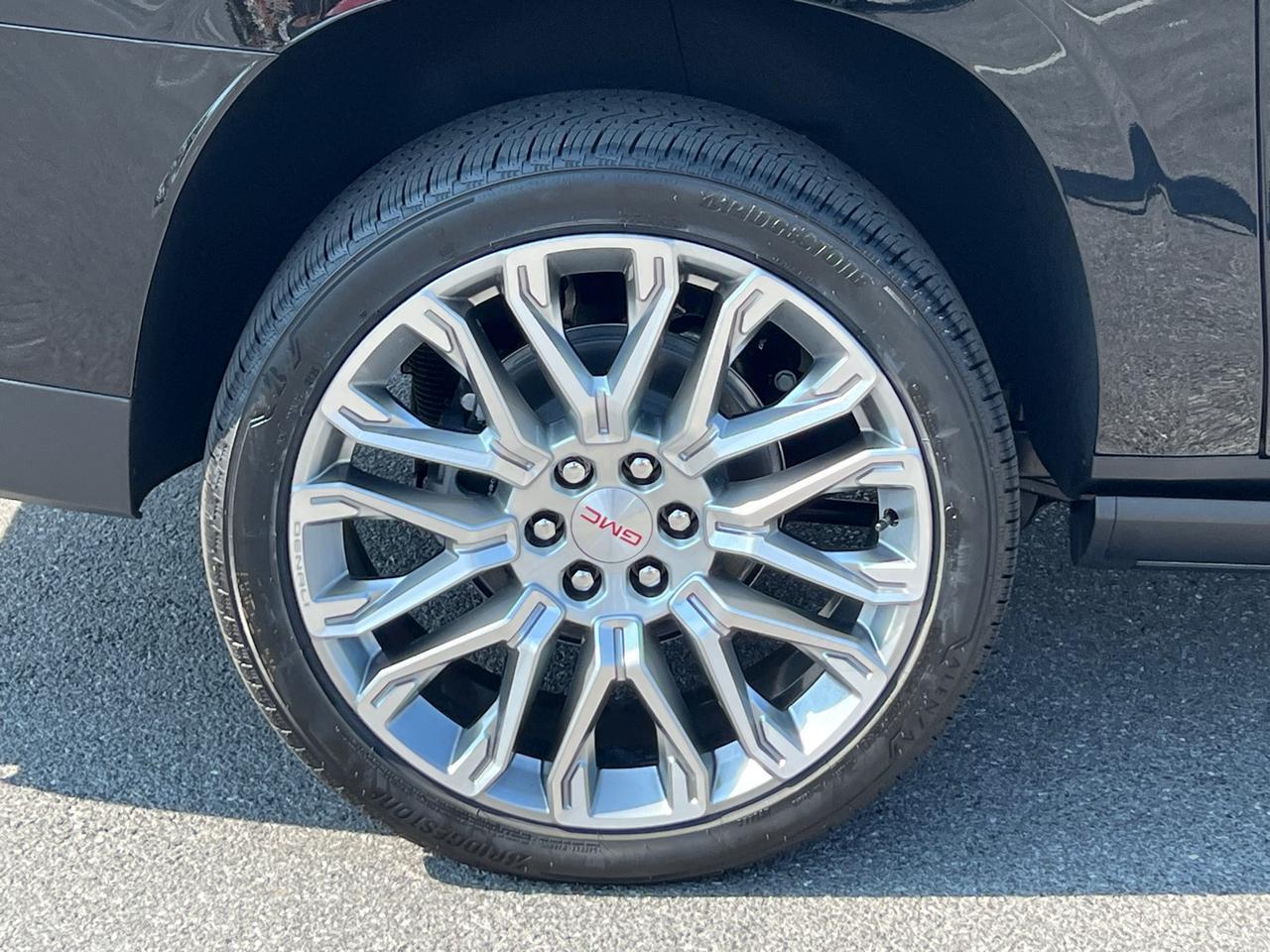 2025 GMC Yukon XL Denali Hagerstown MD