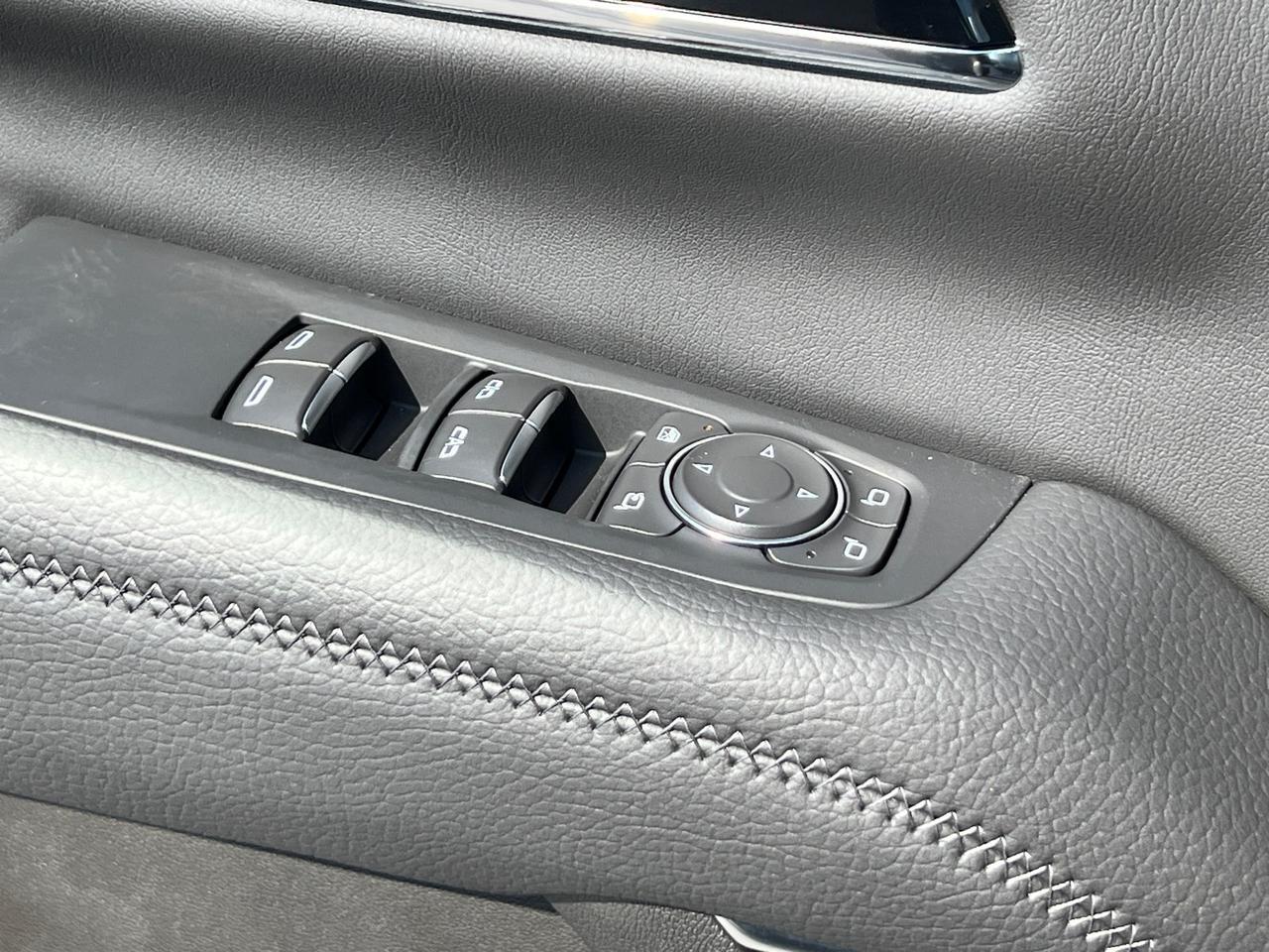 2025 GMC Yukon XL Denali Hagerstown MD