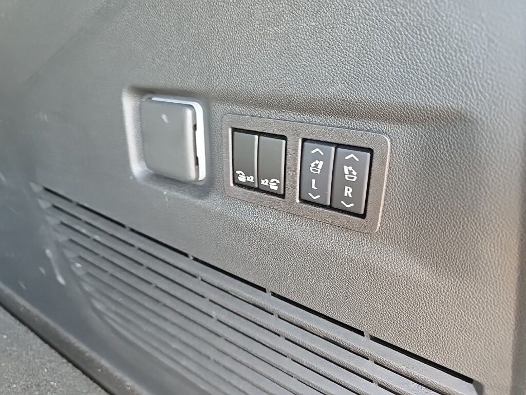 2025 GMC Yukon XL Elevation 4WD 7 Passenger Fond du Lac WI