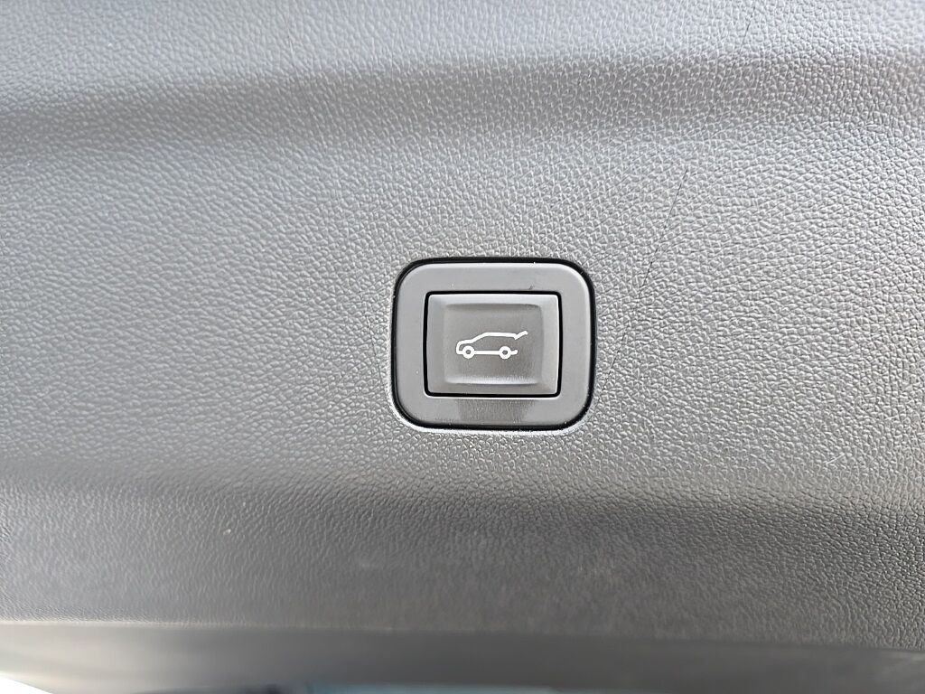 2025 GMC Yukon XL Elevation 4WD 7 Passenger Fond du Lac WI