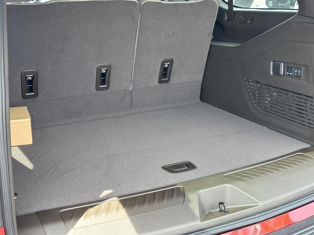 2025 GMC Yukon XL Elevation Tucson AZ
