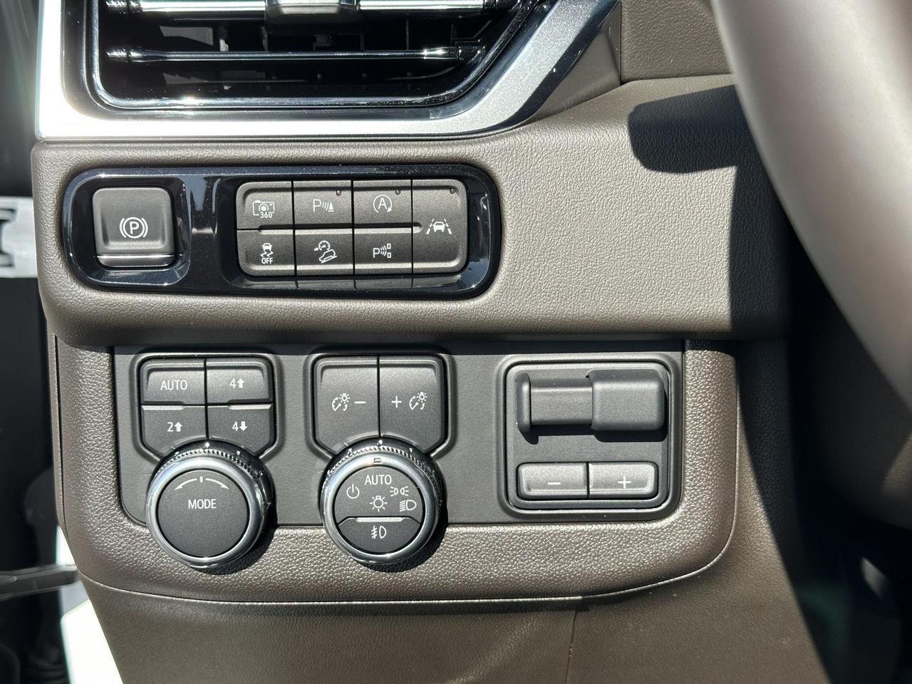 2025 GMC Yukon XL Elevation Tucson AZ