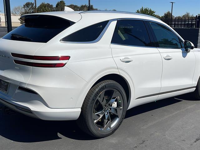 2025 Genesis Electrified GV70 Advanced AWD Corona CA