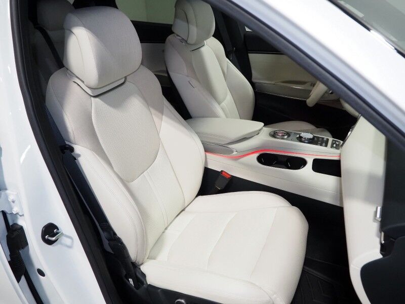 2025 Genesis Electrified GV70 Advanced AWD *NAVIGATION, ADAPTIVE CRUISE, SAFETY ALERTS, 360 CAMERAS, COLOR TOUCHSCREEN, PANORAMA MOONROOF, LEATHER, CLIMATE SEATS, POWER LIFTGATE, REMOTE START, AUTOMATIC PARKING, WIRELESS CHARGING