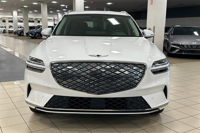 2025 Genesis Electrified GV70 Advanced