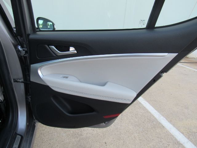2025 Genesis G70 2.5T AWD Plano TX