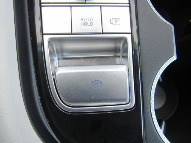 2025 Genesis G70 2.5T AWD Plano TX