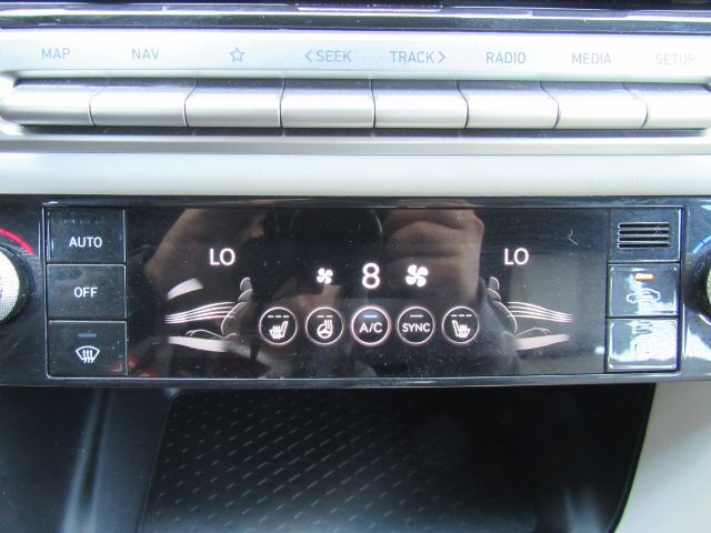 2025 Genesis G70 2.5T AWD Plano TX