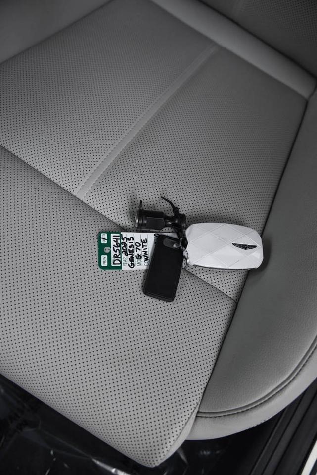 2025 Genesis G70 2.5T Akron OH