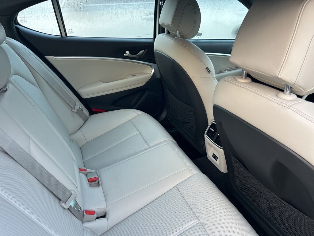 2025 Genesis G70 2.5T Akron OH
