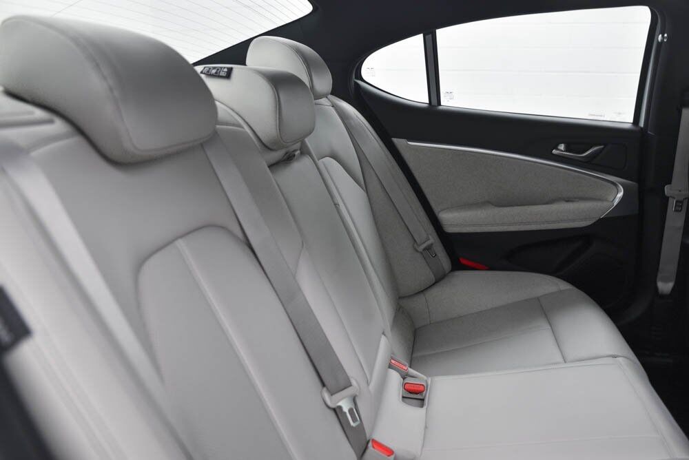 2025 Genesis G70 2.5T Akron OH