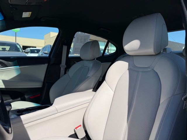 2025 Genesis G70 2.5T Folsom CA