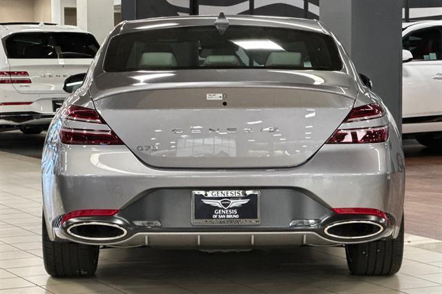 2025 Genesis G70 2.5T