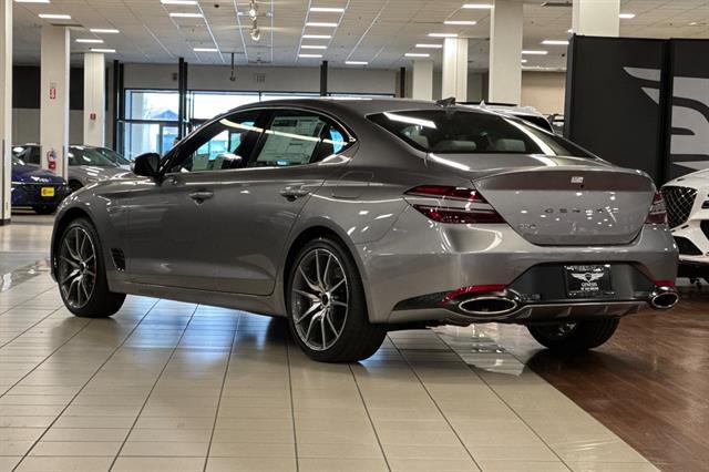 2025 Genesis G70 2.5T
