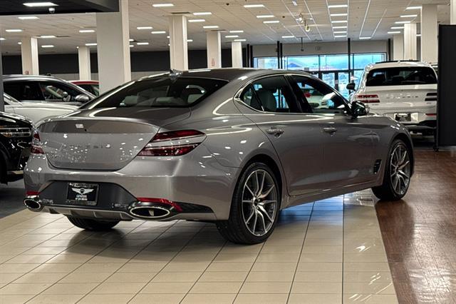 2025 Genesis G70 2.5T