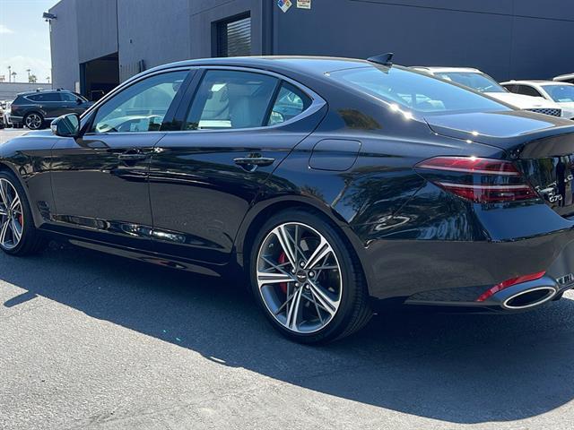 2025 Genesis G70 2.5T Prestige Corona CA
