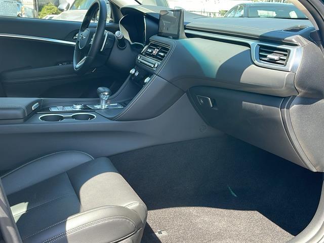 2025 Genesis G70 2.5T Prestige Corona CA