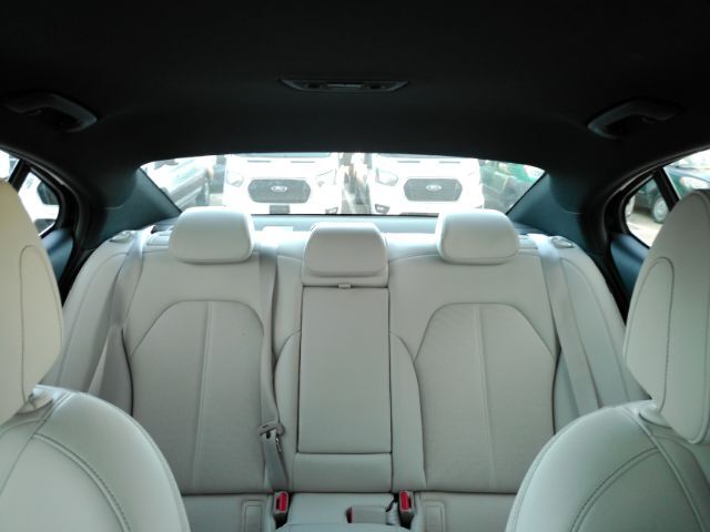 2025 Genesis G70 2.5T RWD Plano TX