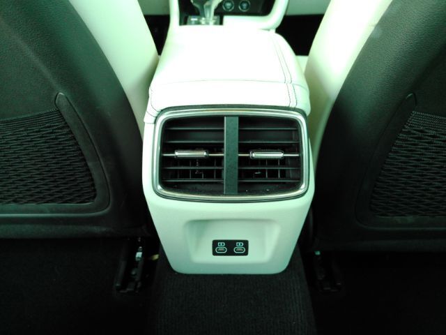 2025 Genesis G70 2.5T RWD Plano TX