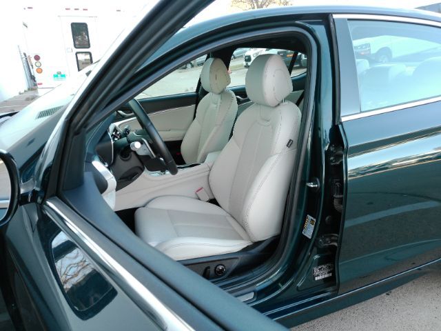 2025 Genesis G70 2.5T RWD Plano TX