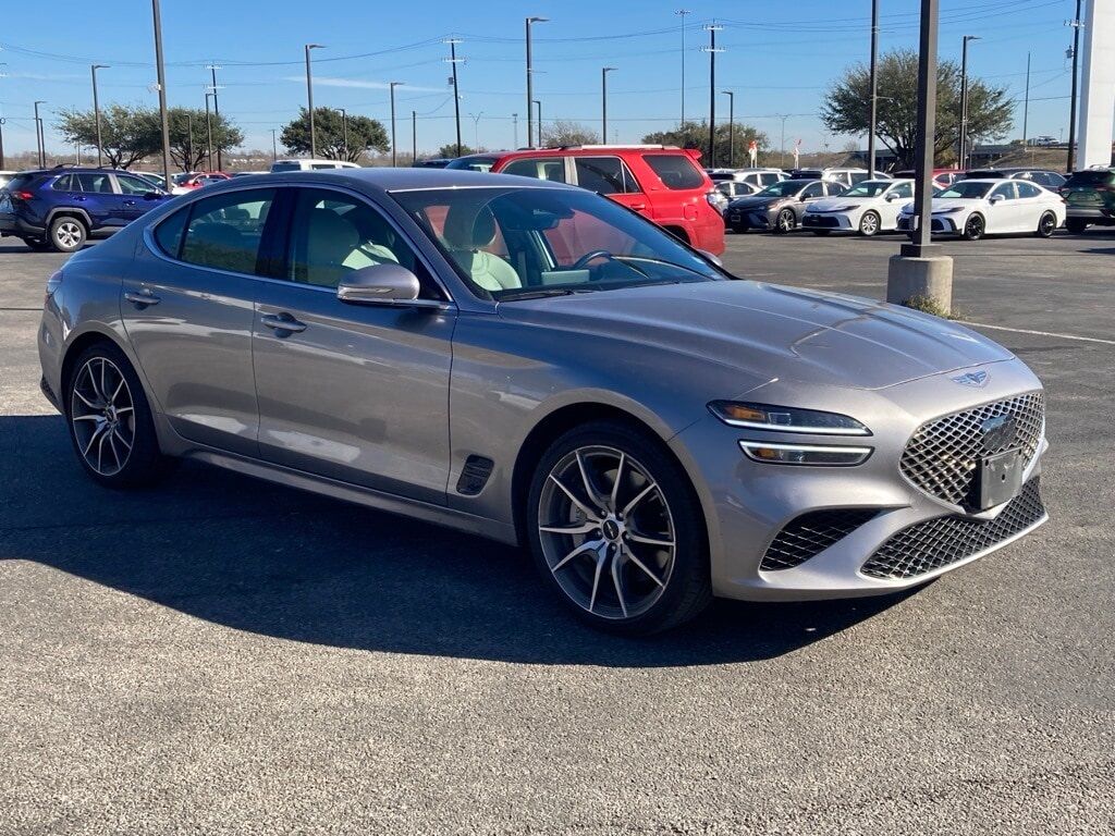 2025 Genesis G70 2.5T