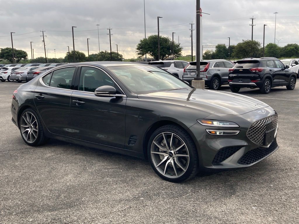 2025 Genesis G70 2.5T
