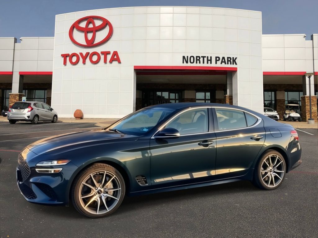 2025 Genesis G70