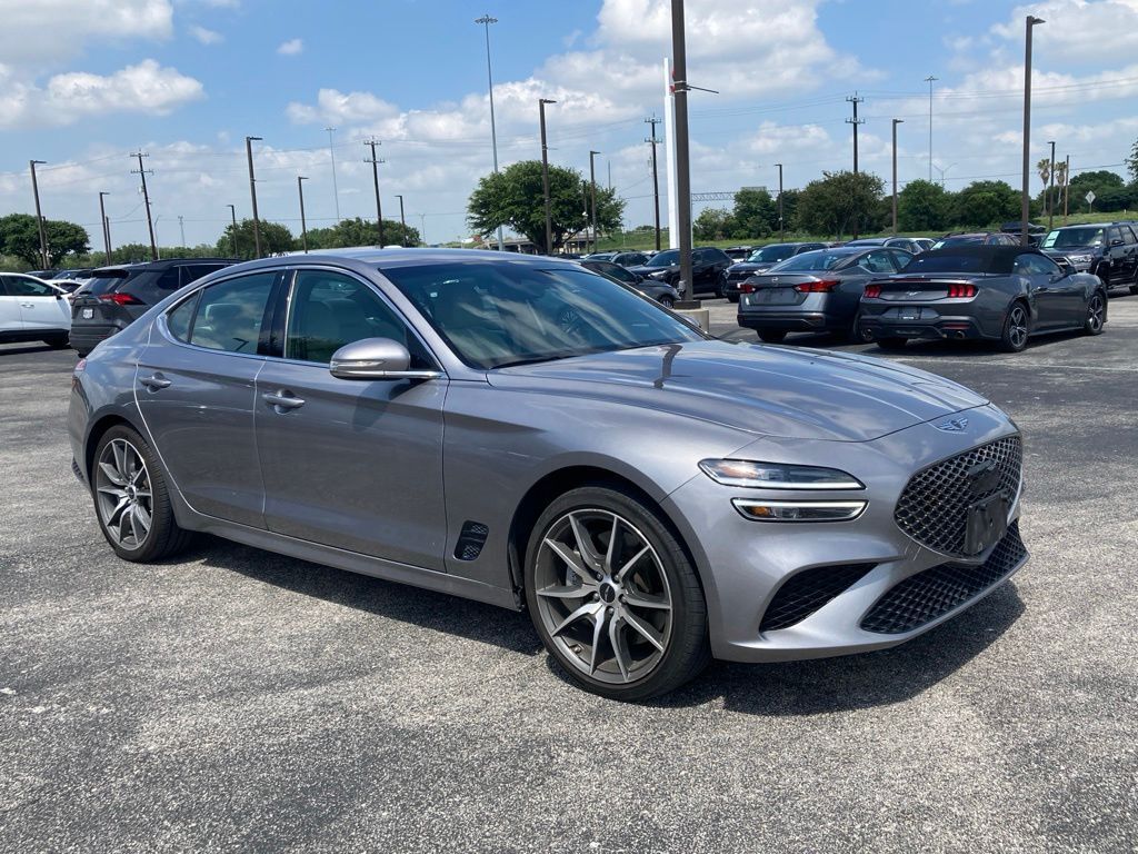 2025 Genesis G70 2.5T