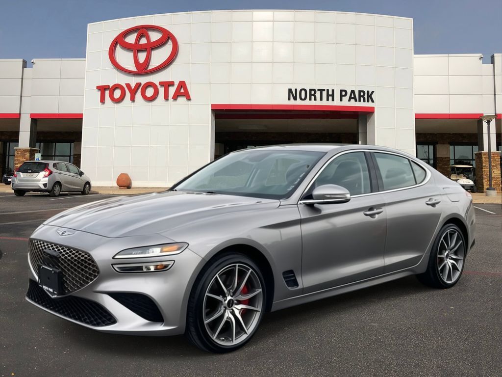 2025 Genesis G70