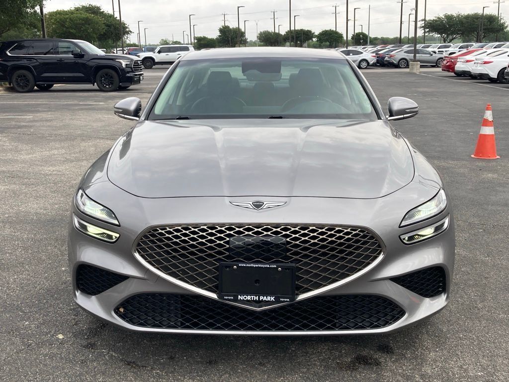 2025 Genesis G70 2.5T