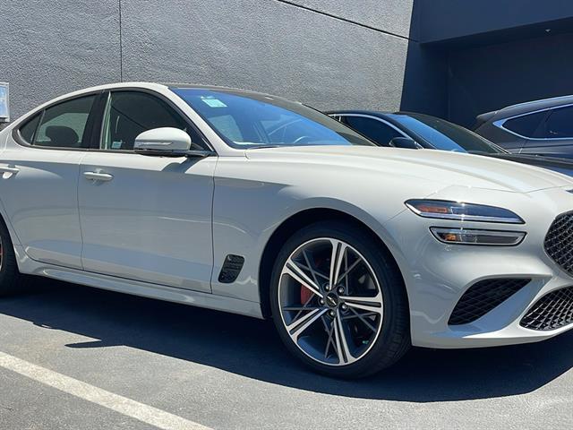 2025 Genesis G70 2.5T Sport Prestige