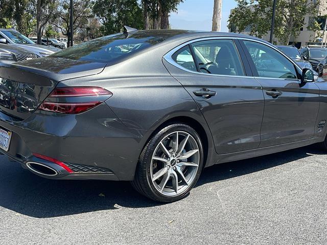 2025 Genesis G70 2.5T Standard Corona CA