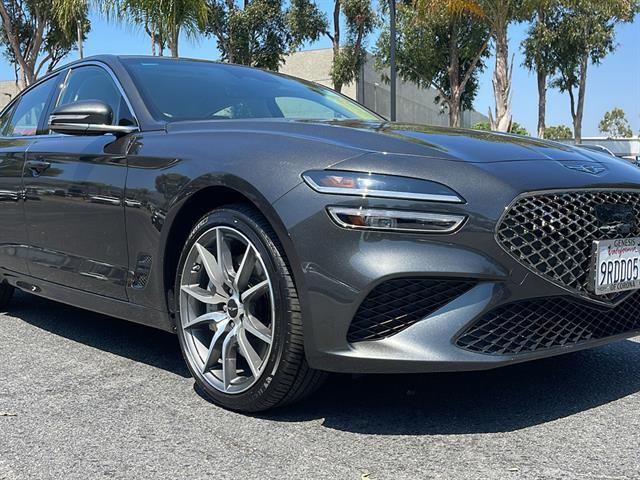 2025 Genesis G70 2.5T Standard Corona CA