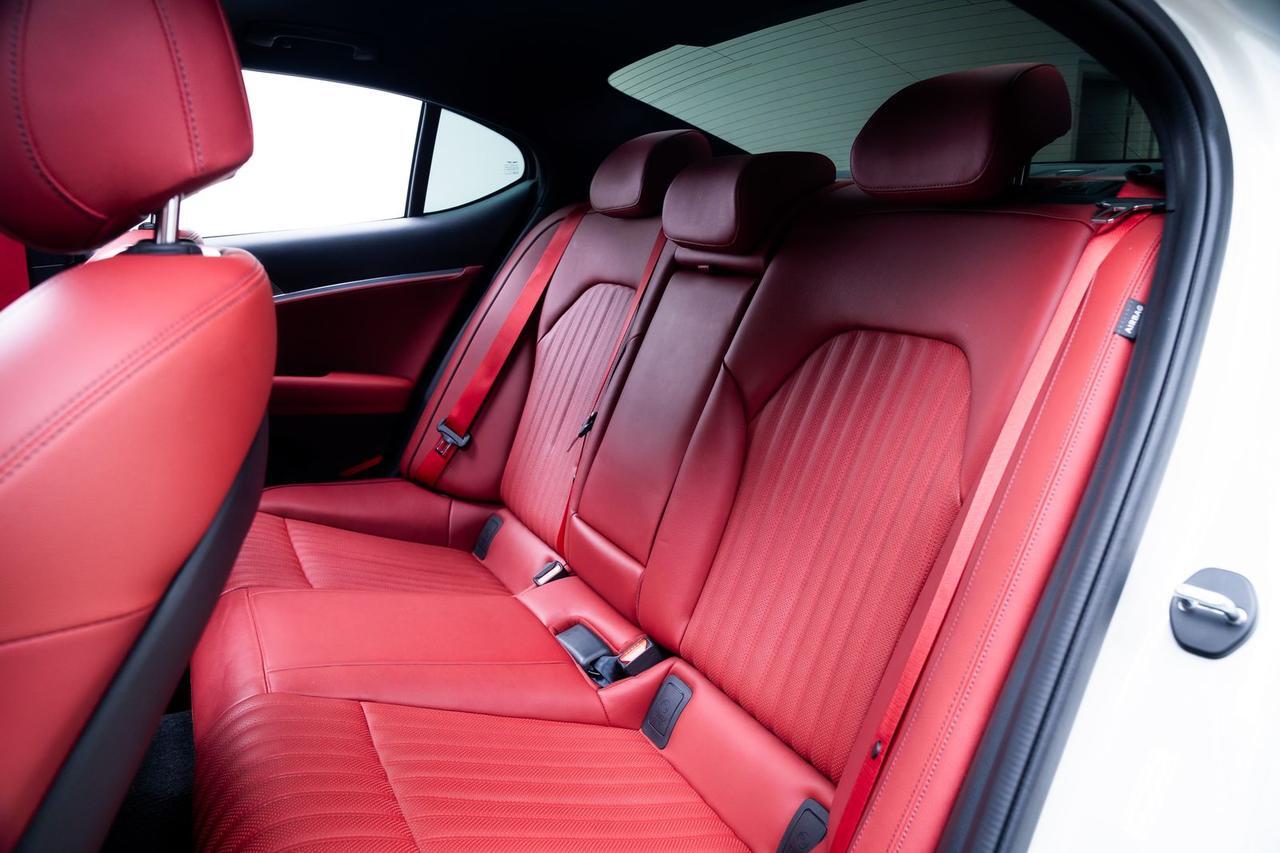 2025 Genesis G70 3.3T Sport Advanced 1 Owner Vented Seats Moonroof Portland OR