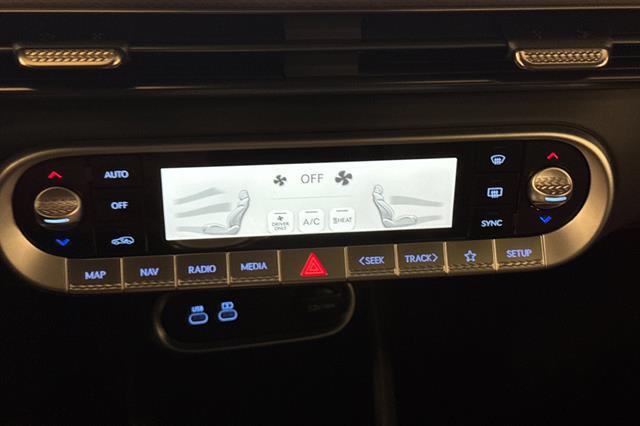 2025 Genesis GV60 Advanced