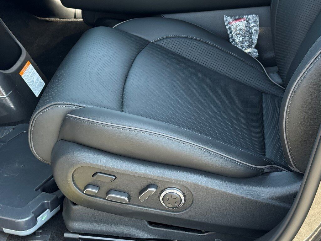 2025 Genesis GV60 Advanced Chantilly VA