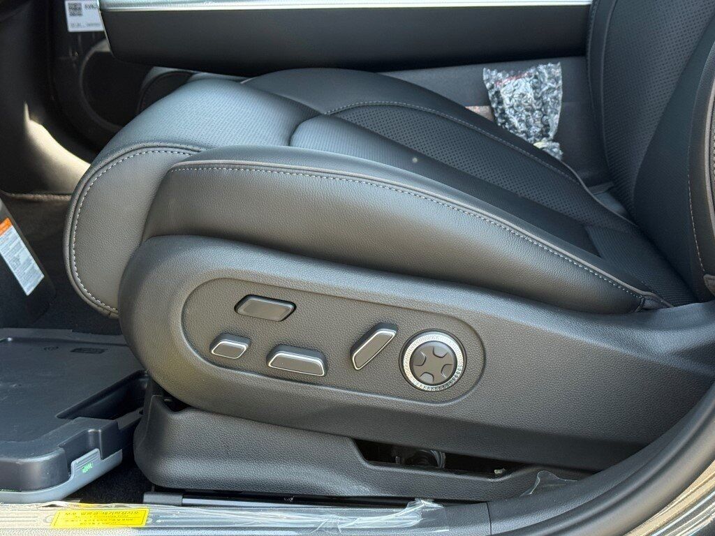 2025 Genesis GV60 Advanced Chantilly VA