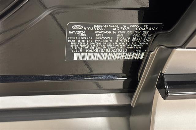 2025 Genesis GV60 Standard