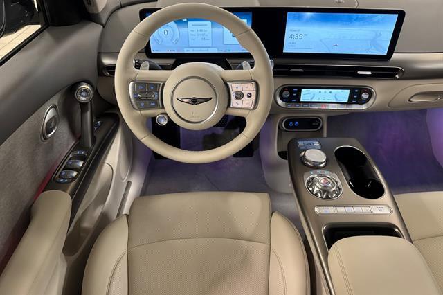 2025 Genesis GV60 Standard