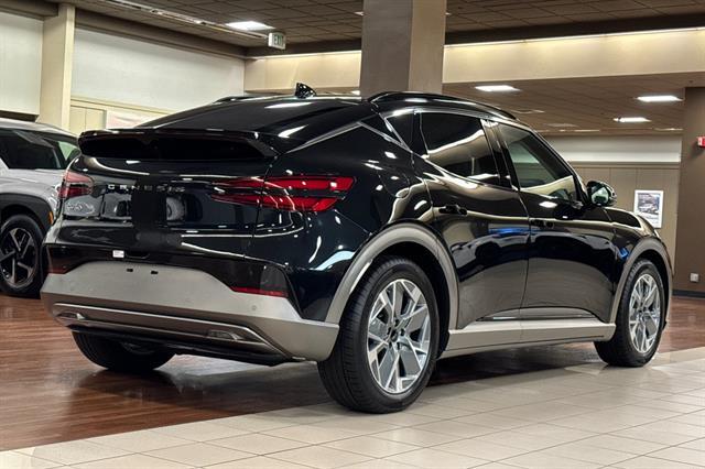 2025 Genesis GV60 Standard