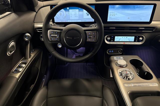 2025 Genesis GV60 Standard