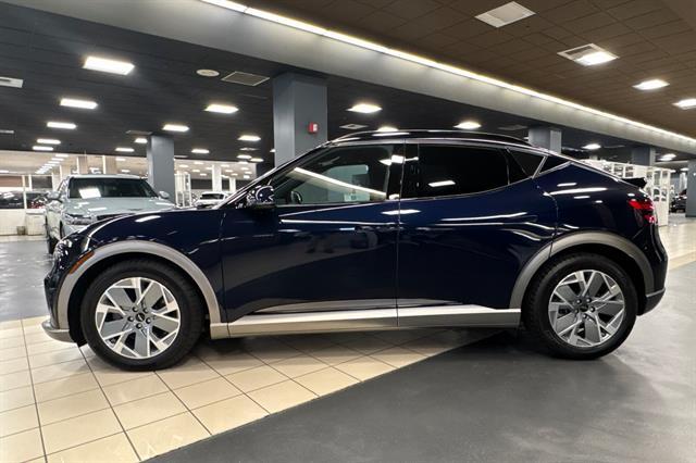 2025 Genesis GV60 Standard