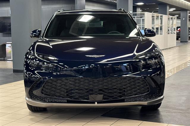 2025 Genesis GV60 Standard
