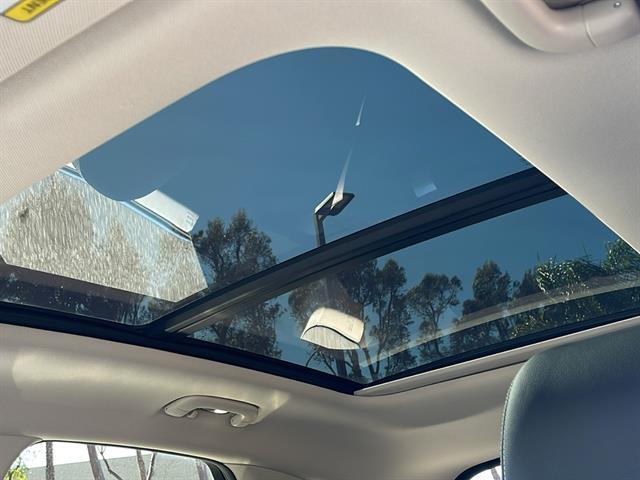 2025 Genesis GV70 Corona CA