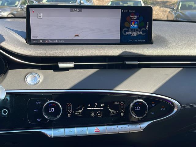 2025 Genesis GV70 Corona CA