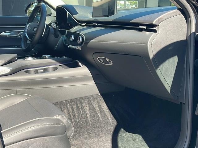 2025 Genesis GV70 Corona CA