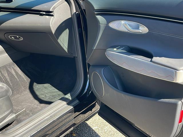 2025 Genesis GV70 Corona CA