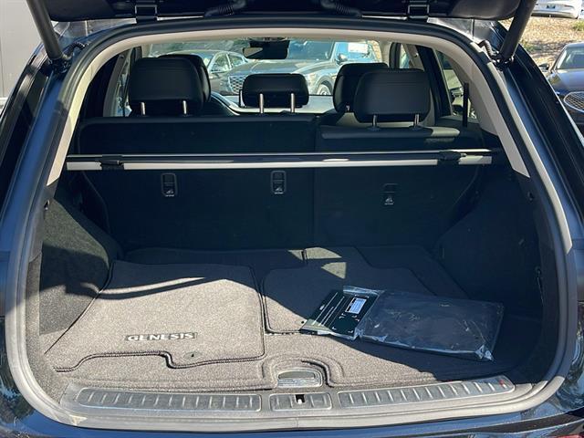 2025 Genesis GV70 Corona CA